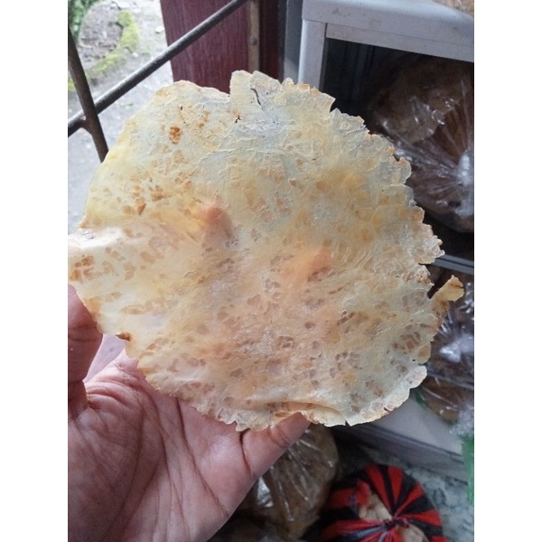 

kerupuk jengkol