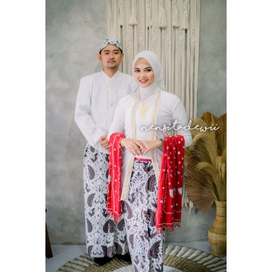 [1 Set, PPJ02C] Baju Prewed Instan / Baju Couple Adat Jawa - Jogja, Motif Sidoasih Kecil