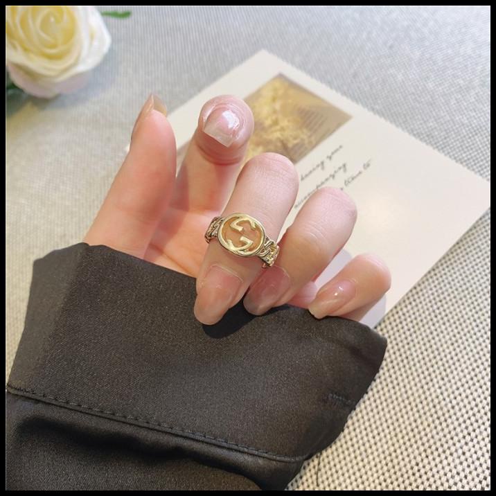 Cincin Rantai Wanita Titanium Lapis Emas Huruf G Ganda Premium C435