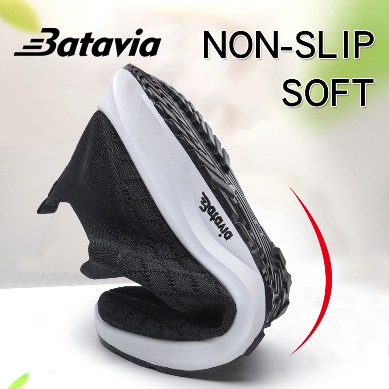 Batavia Sepatu pria sepatu olahraga sepatu siswa hitam mengenakan sepatu kerja B41