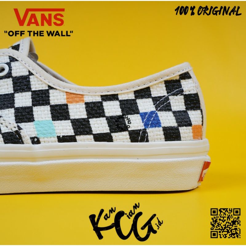 Vans Authentic Chekerboard Needle Point Original 100% Bnib