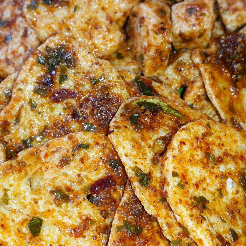 

Kripik basreng pedas daun jeruk