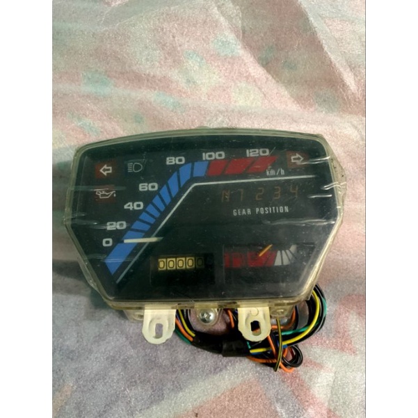 Speedometer suzuki RC 100 Bravo