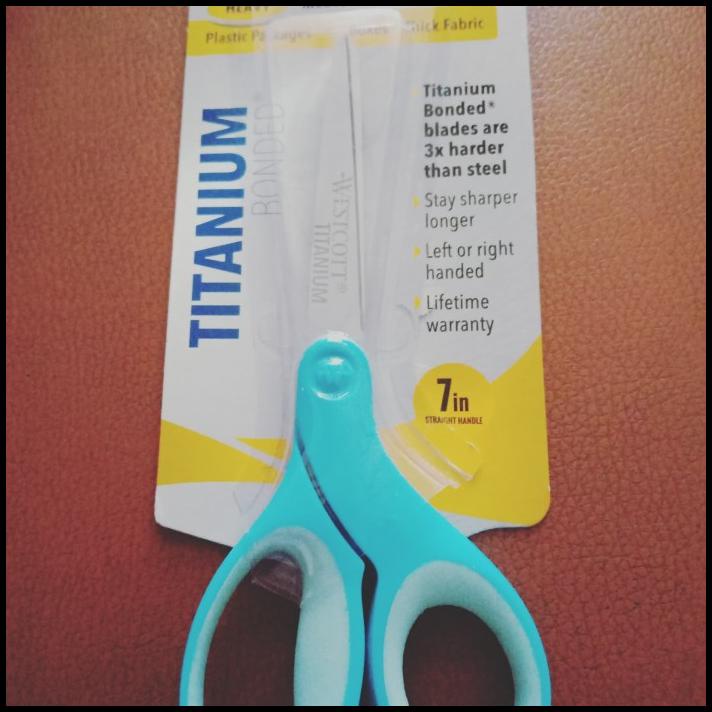 

Gunting Serbaguna/Westcott Titanium Bonded Scissors 7 Inch
