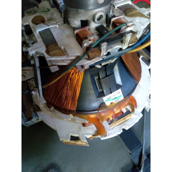 DEFLEXI YOKE POLYTRON 21" SLIM EW original