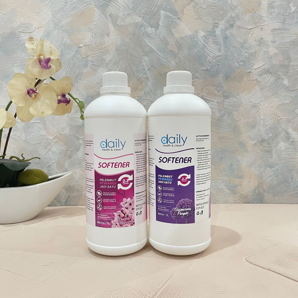 SOFTENER 2IN1 PEWANGI DAN PELEMBUT PAKAIAN 1 LITER  DAILY SOFTENER CHERRY BLOSSOM
