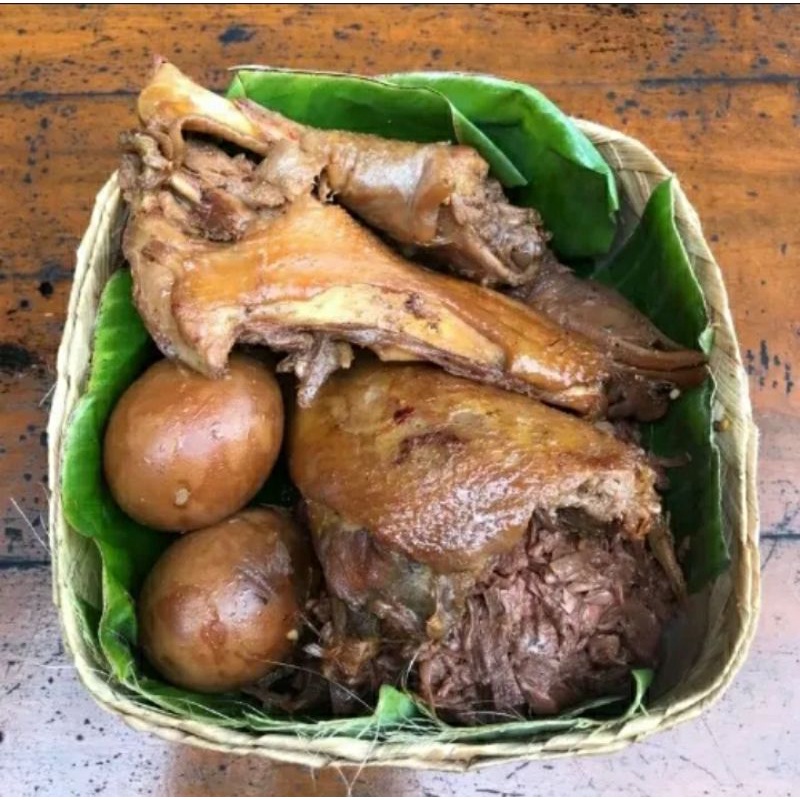 

GUDEG BU Hj AMAD mBarek fresh vaccum (gudeg+krecek +ayam 1/2 ekor+telur bbk 5) Oleh-oleh makanan khas Jogja