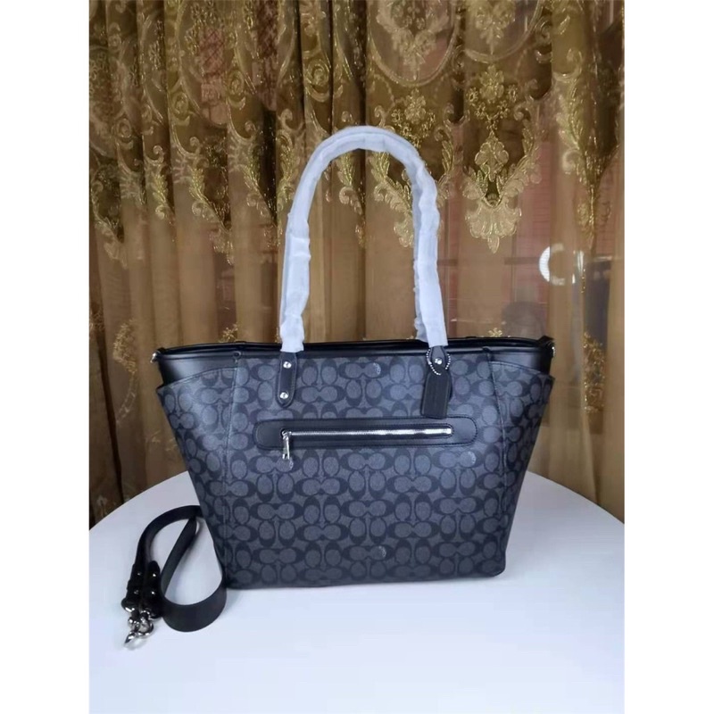 Coach Baby Bag In Signature Canvas (C79958)