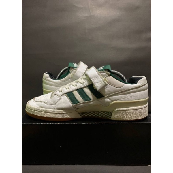 Sepatu Second Adidas Forum 84 Low white Wild size 44