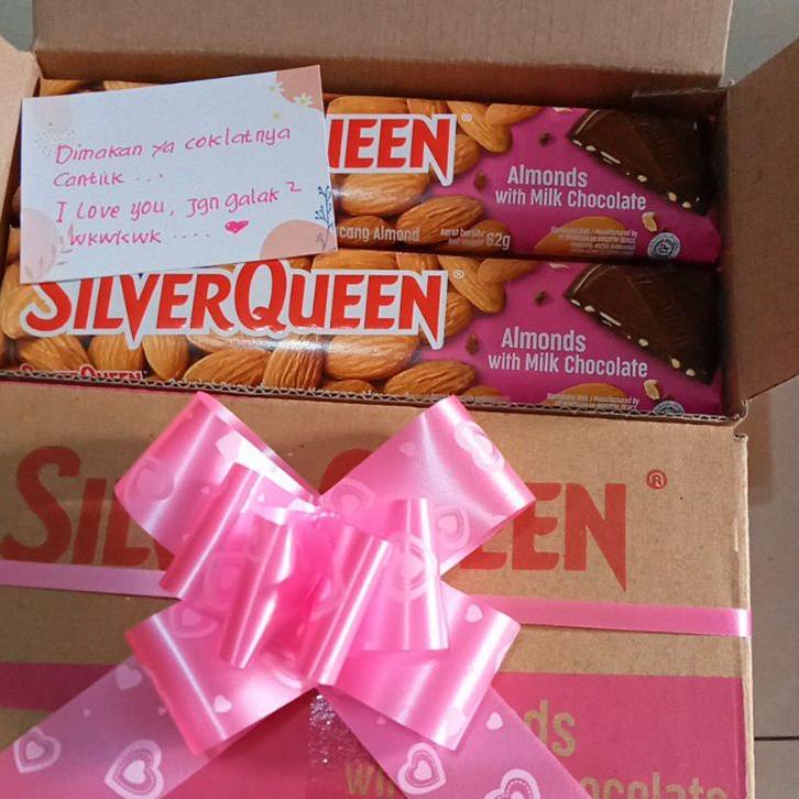

HOT Product Silverqueen 58 gram 1 box (10 pcs) custom ucapan + free pita