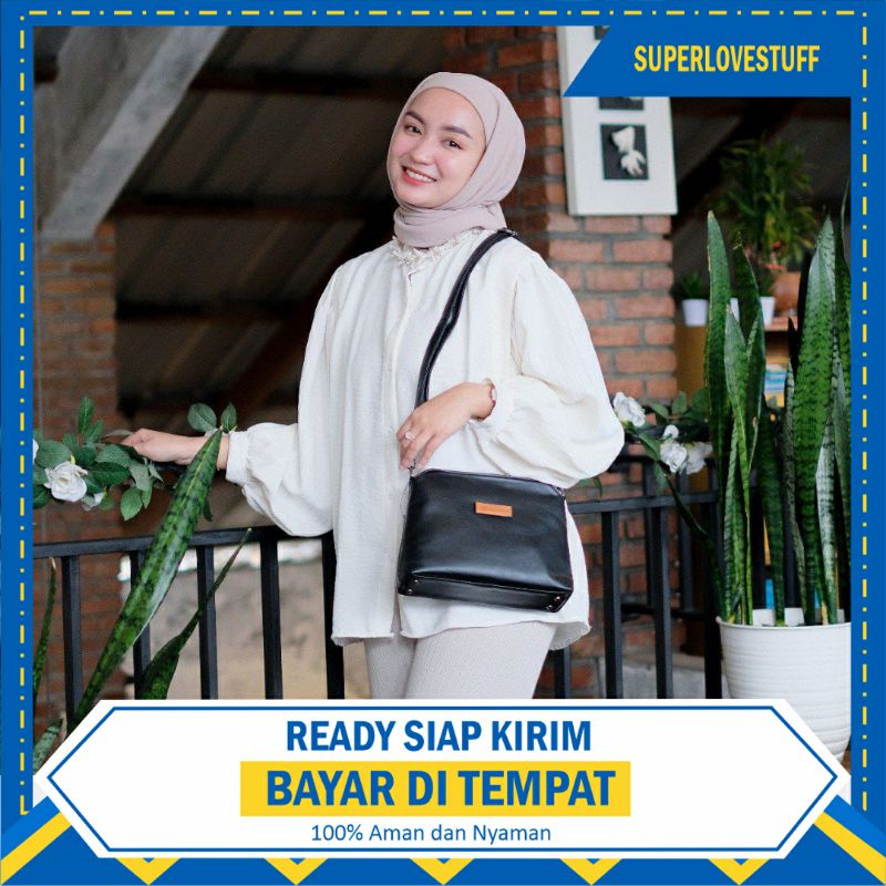 Tas Selempang Utari Moonzaya