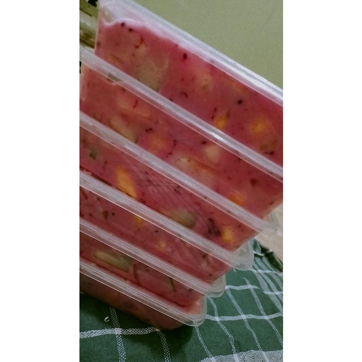 

Salad buah (pesen dulu baru di buatkan) untuk menjaga kesegaran Buah