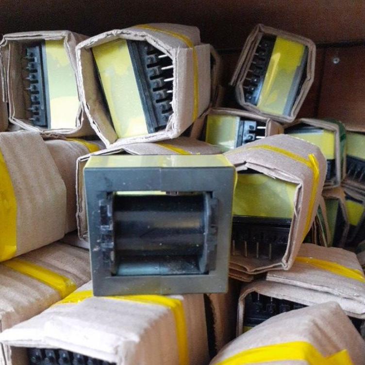 [KODE J6500] Trafo ferit etd42 bodi tebal EER42