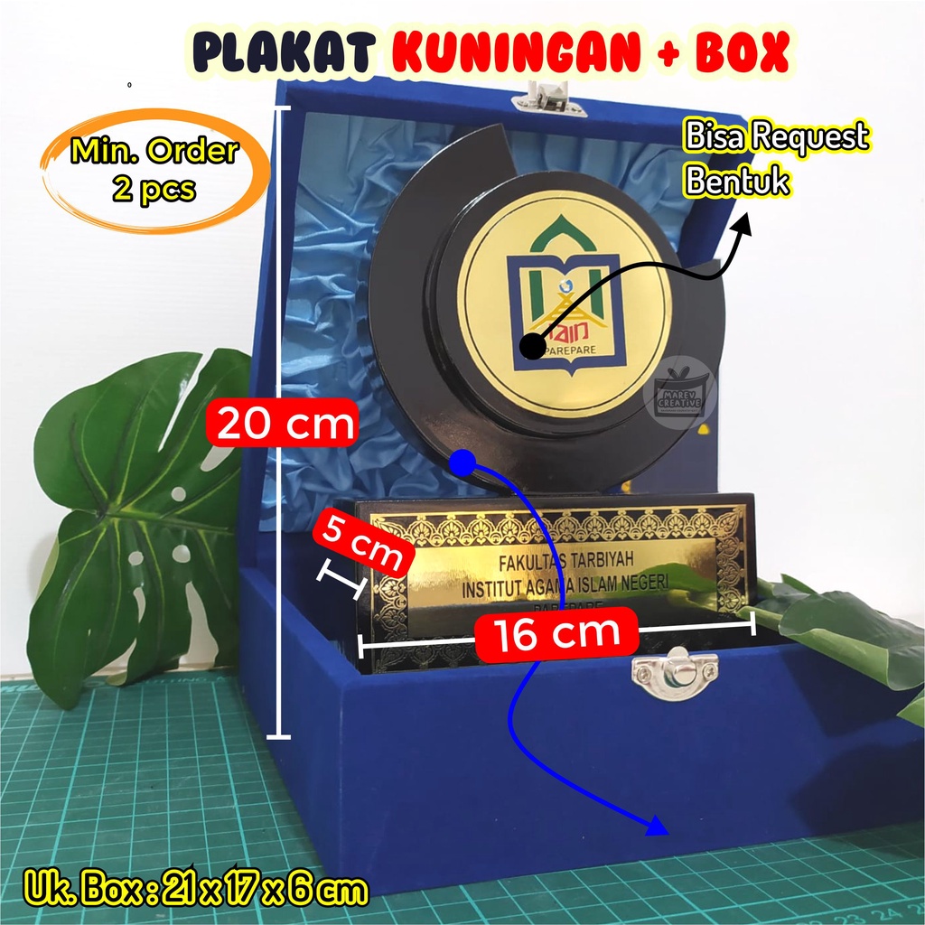 PLAKAT KAYU DAN KUNINGAN + BOX , VANDEL , WISUDA , MAREV CREATIVE