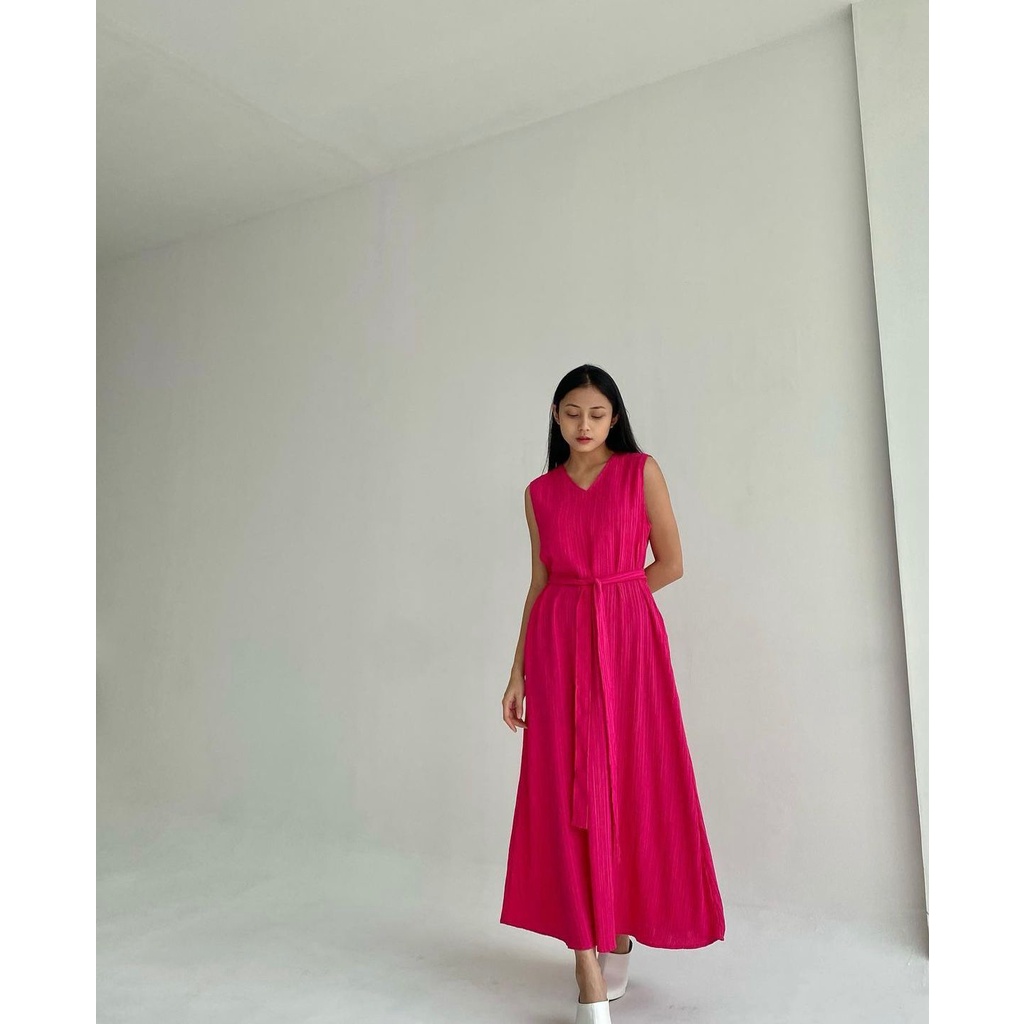 lookatmeofficial • Katelyn Dress Korean Bahan Lady Crush Premium