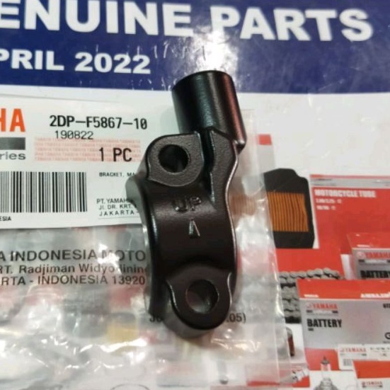 bracket dudukan spion kiri nmax