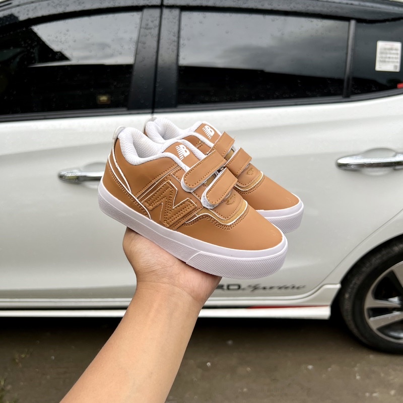 Sepatu anak terbaru sneakers anak keren