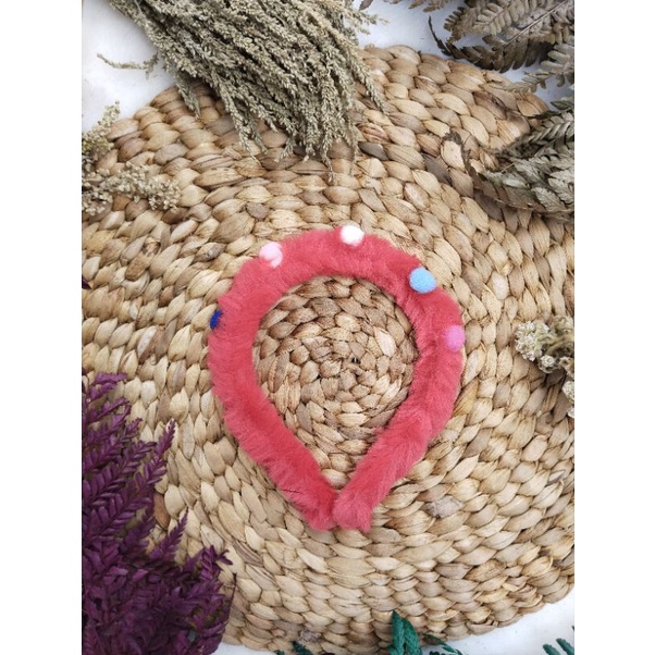 Bando Bulu Pompom Bisa Pilih Warna Aksesoris Rambut Perempuan