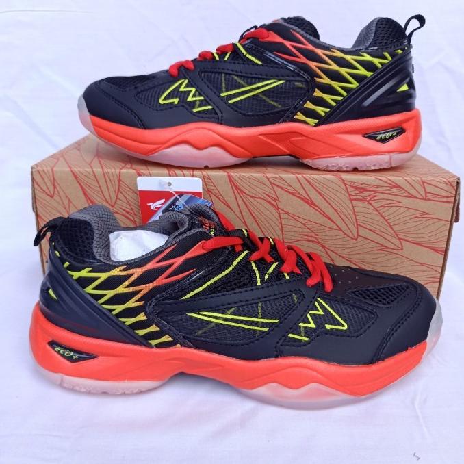 SEPATU EAGLE SS PRO 1