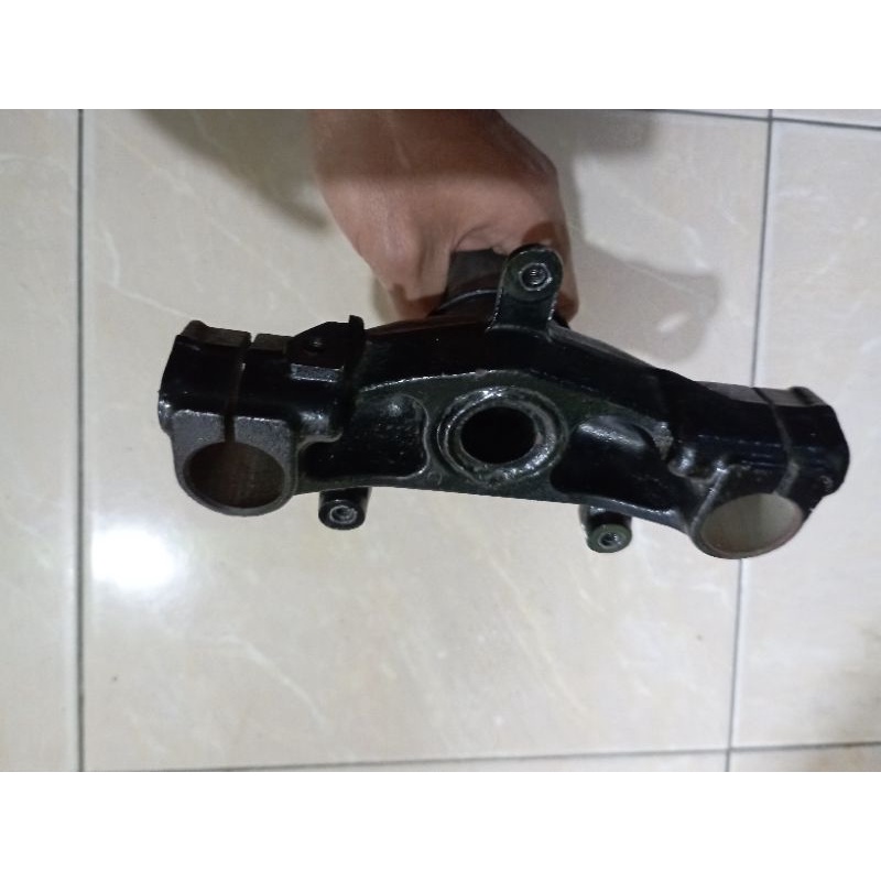 SEGITIGA SHOCKBREAKER DEPAN VARIO VARIO 125/150 ALL NEW KEYLESS 125/150 LED VARIO 125 OLD ORIGINAL