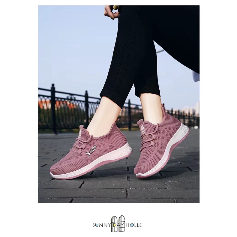 sneakers wanita import sepatu olahraga cewe rajut tali sol ringan