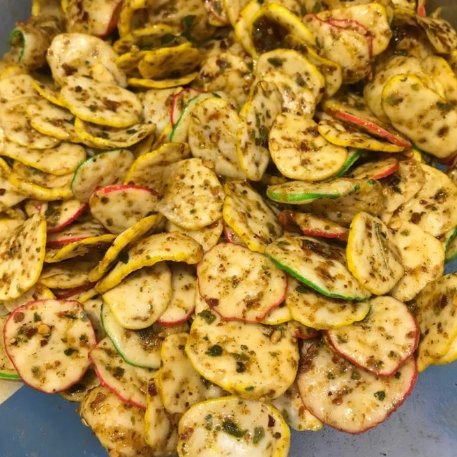 

Seblak Kering / Seblak Kerupuk Bantet / Seblak Pedas Daun Jeruk 100 Gram