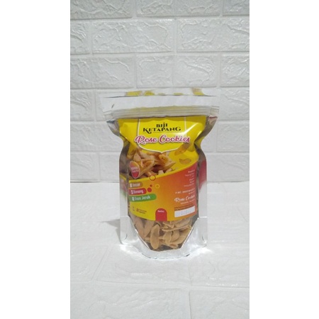 

Ketapang aneka rasa bawang dan kencur 180g