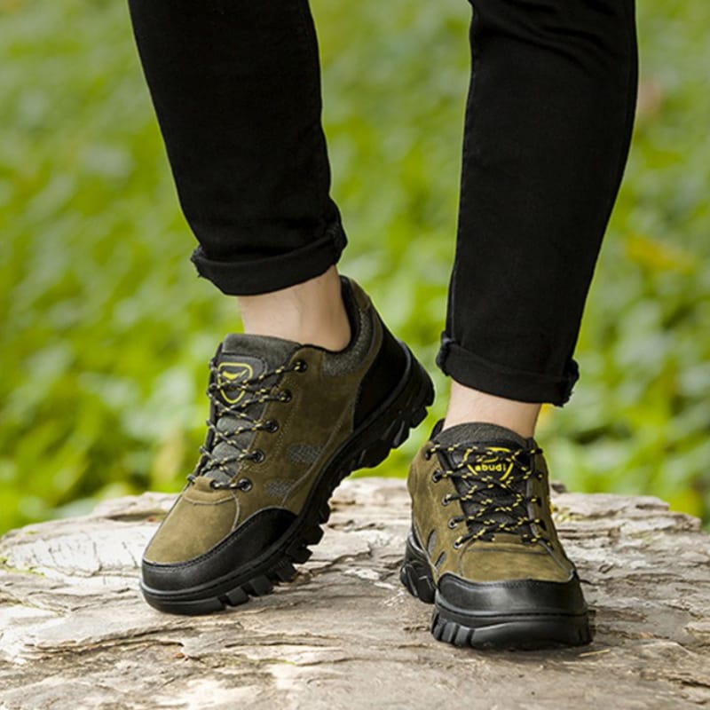 Sepatu  Boots Pria 01210220 Sepatu Pria Boots Safety Low Pendek Kerja Gunung Hiking