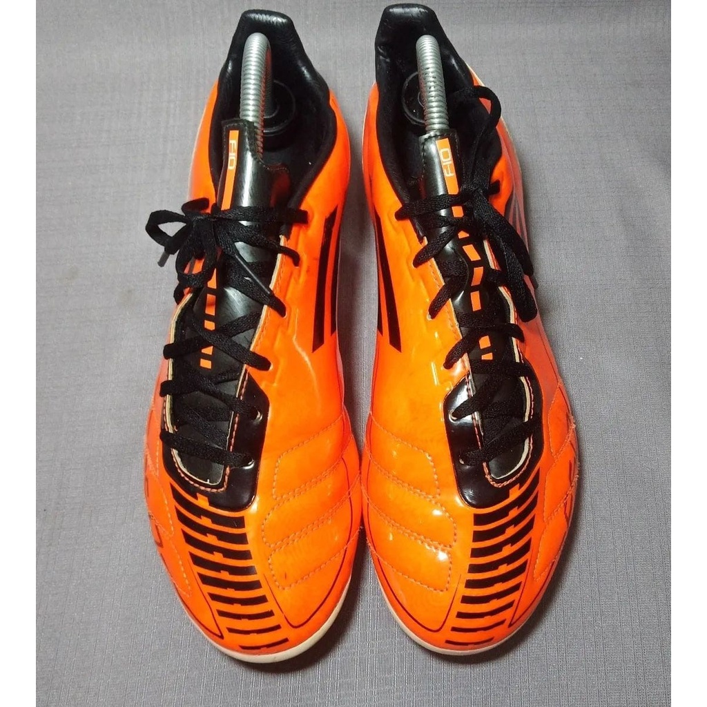 Sepatu bola-Sepatu bola second-Sepatu bola preloved-kasut bola second- boot bola second adidas f10 trx hg orange - Original Second
