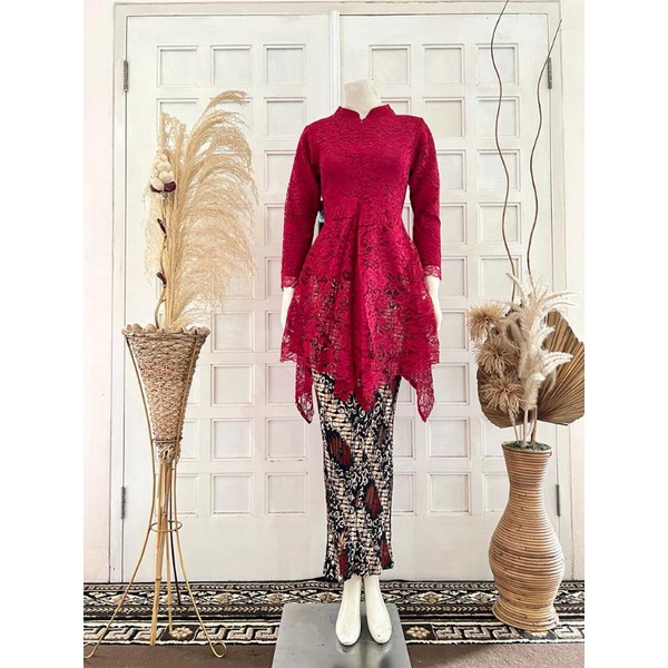 SETELAN KEBAYA ZAFIRAH BUSUI/KEBAYA MODERN/KEBAYA BROKAT/KEBAYA WISUDA/KEBAYA MURAH/KEBAYA COUPLE/KEBAYA SERAGAMAN PESTA/KEBAYA KONDANGAN/KEBAYA KEKINIAN/KEBAYA TERBARU