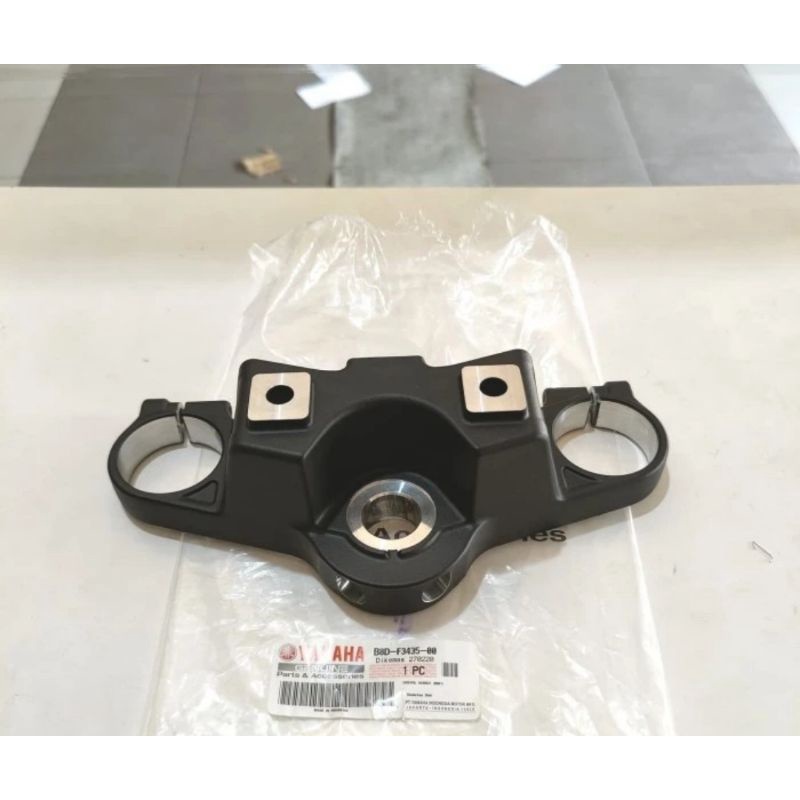 SEGITIGA ATAS YAMAHA XSR155 XSR-155 ORIGINAL YGP