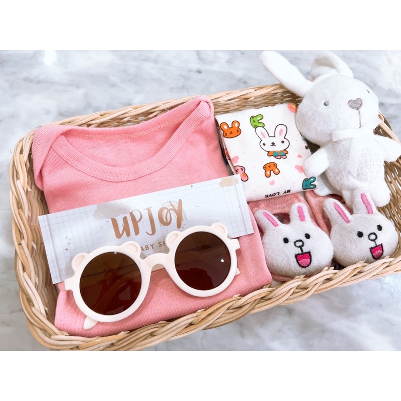 Hampers Baby Newborn / Hadiah / Kado Lahiran / Gift Box / Parcel Baru Lahir Custom