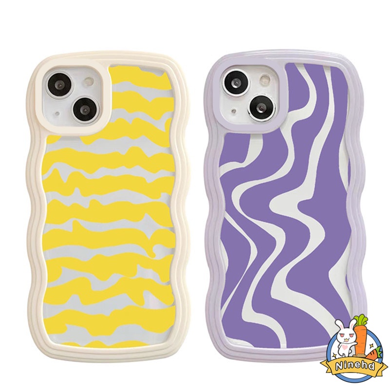 IPHONE Casing Kompatibel Untuk Iphone14 13 12 11 Pro Max X Xr Xs Max8 7 6 6s Plus Ins Korea Kuning Zebra Garis Gelombang Frame Phone Case Silikon Anti-drop Soft Case Penutup Pelindung Lensa