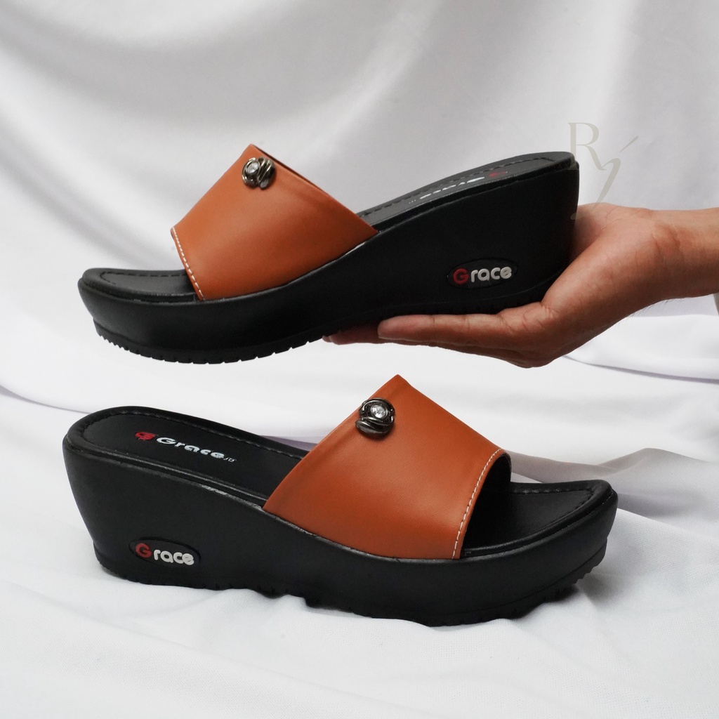 GRACE [CAMILA] Sandal Selop Wedges Wanita Sendal Calbi Hak Wanita Slip On