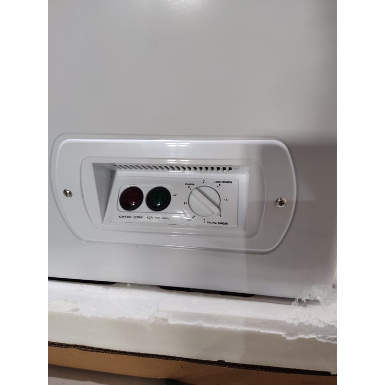 MASPION UFH 100 C CHEST FREEZER BOX 100 LITER LEMARI PEMBEKU SLIDING