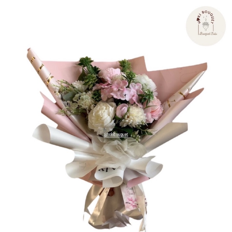 

Bouquet Artifical Flower/ Buket Bunga/ Bouquet Bunga/ Buket Bunga Palsu/ Kado Wisuda/ Hadiah Wisuda/ Hadiah Sidang/ Buket Bunga Lamaran
