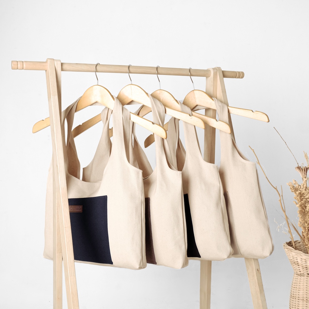 READY STOCK Pamole Tas Tote Bag Totebag Kanvas Totebag Kuliah Totebag Kerja Totebag Aesthetic - Naya