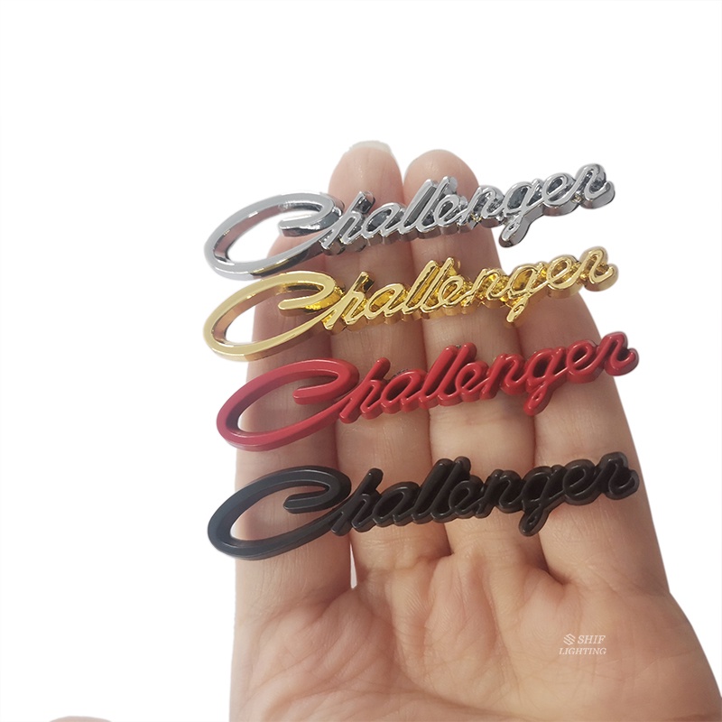 2x Logam Emas Merah Hitam Red CHALLENGER Letter Mobil Auto Rear Side Fender Emblem Sticker Decal DODGE CHALLENGER