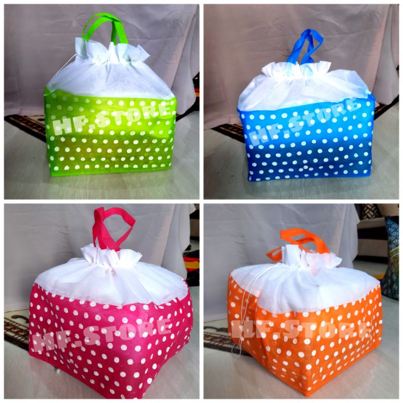 

Tas serut motif bawah Fulkadot