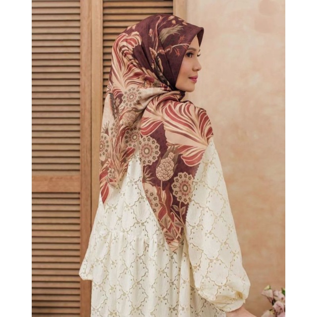 Wearing Klamby | Jeumpa Scarf Cinnamon, HARGA SALE