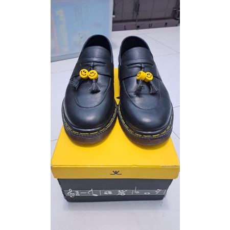 2nd second JovemStudio Loaferboi - black