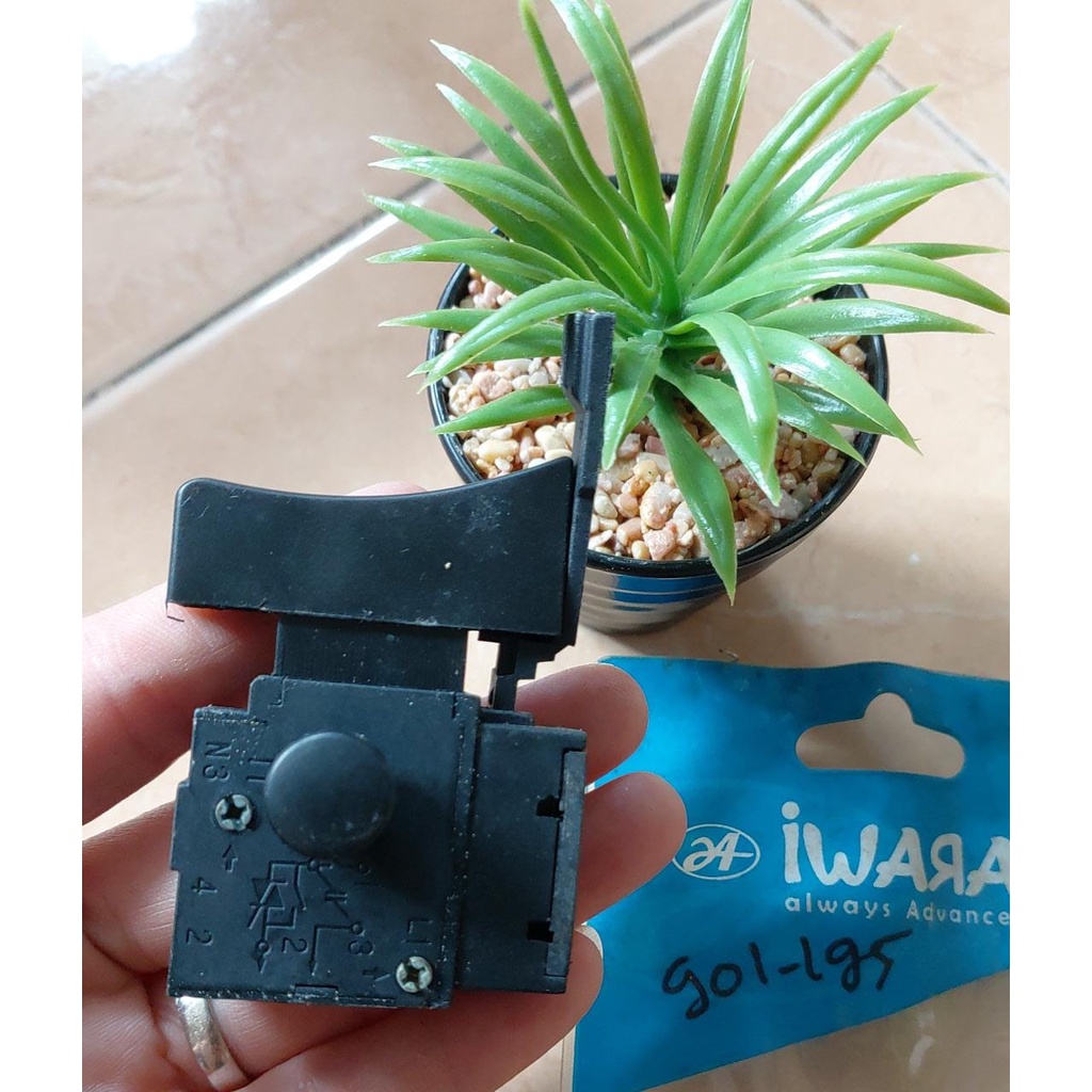 SWITCH BOR 13mm 500w IWARA (901-195)