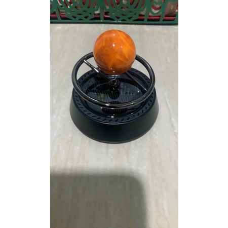 Ring planet bumi putar pewangi mobil car perfume solar panel