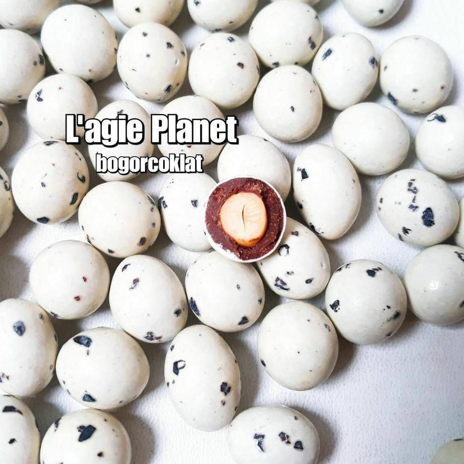 

EXCLUSIVE!Coklat Lagie Planet 500gr|RA8