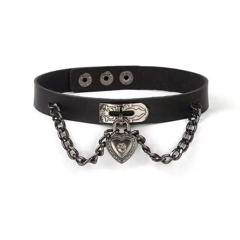 Women Gothic Leather Choker with Metal Heart Chain 8344