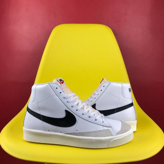 Barang Baru Sepatu Pria Nike Blazzer Blazer Putih Merah Grade Original Hi Bnwb