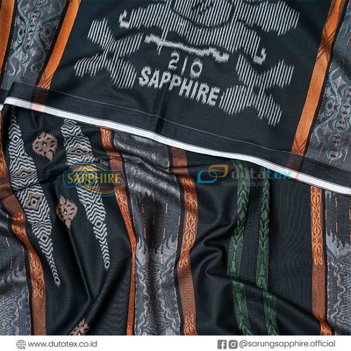 Sarung Sapphire Premium Jacquard Lilin Tua Kembang - Hitam I