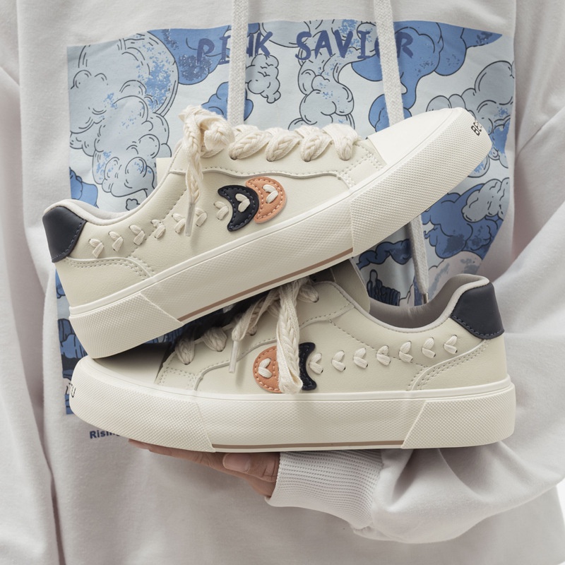 Sepatu Sneakers Olahraga Simple BEIER Shoes Putih Wanita Import Sepatu wanita kekinian aerostreet BE