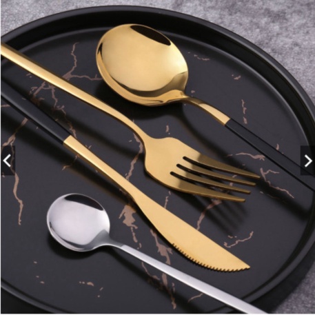 

Elegan Alat Makan 4pcs Set Stainless Hitam Mewah - Promo Steel Gold Diskon