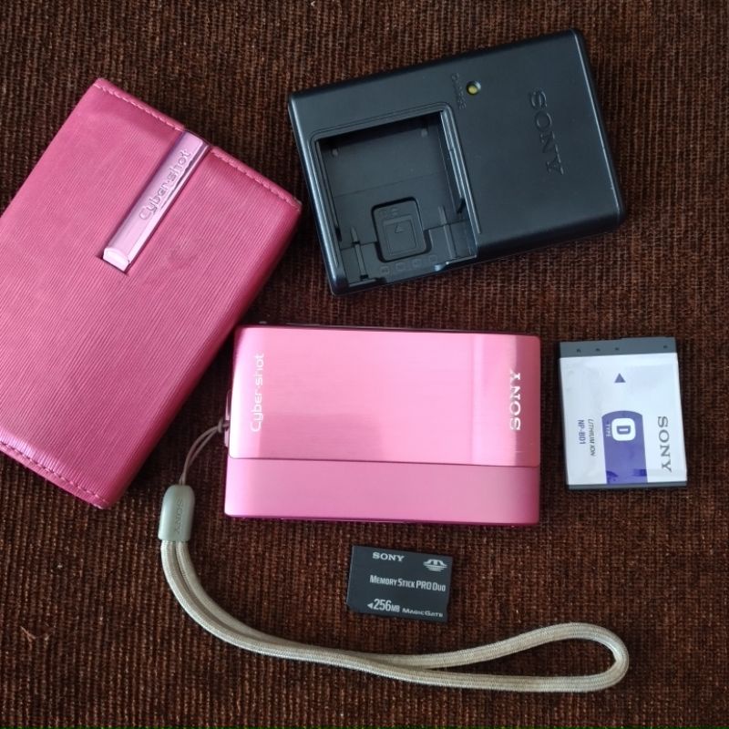 Kamera digital digicam retro sony cybershot dsc-tx1 pink
